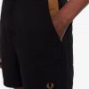 Badeshorts mit Kontrasteinsätzen