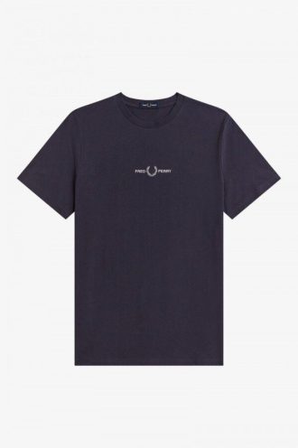 Bestickte T-Shirts
