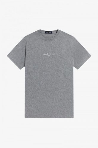 Bestickte T-Shirts