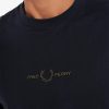 Bestickte T-Shirts