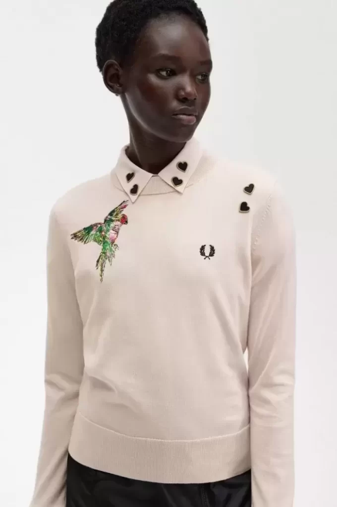 Bestickter Damenpullover