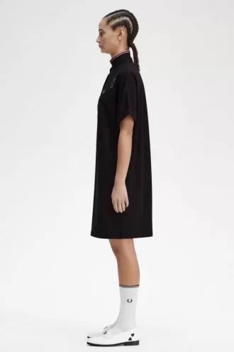 Damenkleid aus Piqué-Shirt mit Streifen