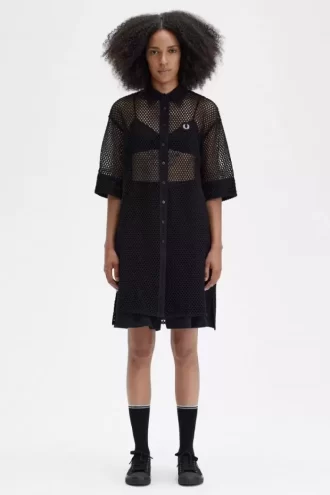Damenkleid mit offenem Strickhemd