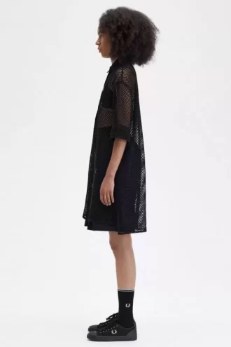 Damenkleid mit offenem Strickhemd