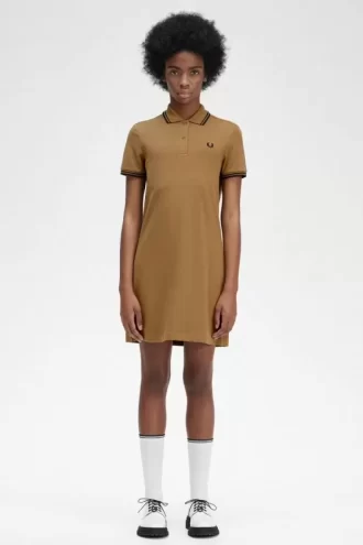 Damenkleid mit Twin Tipped Shirt