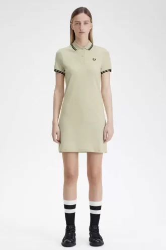 Damenkleid mit Twin Tipped Shirt