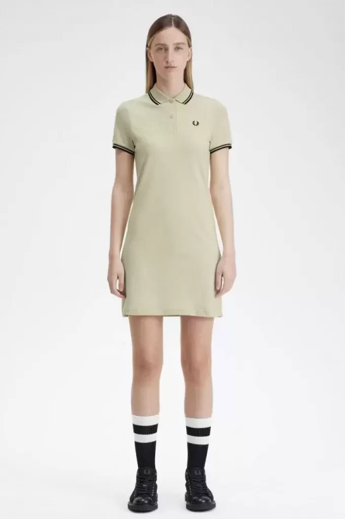 Damenkleid mit Twin Tipped Shirt