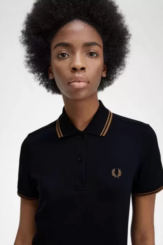 Damenkleid mit Twin Tipped Shirt