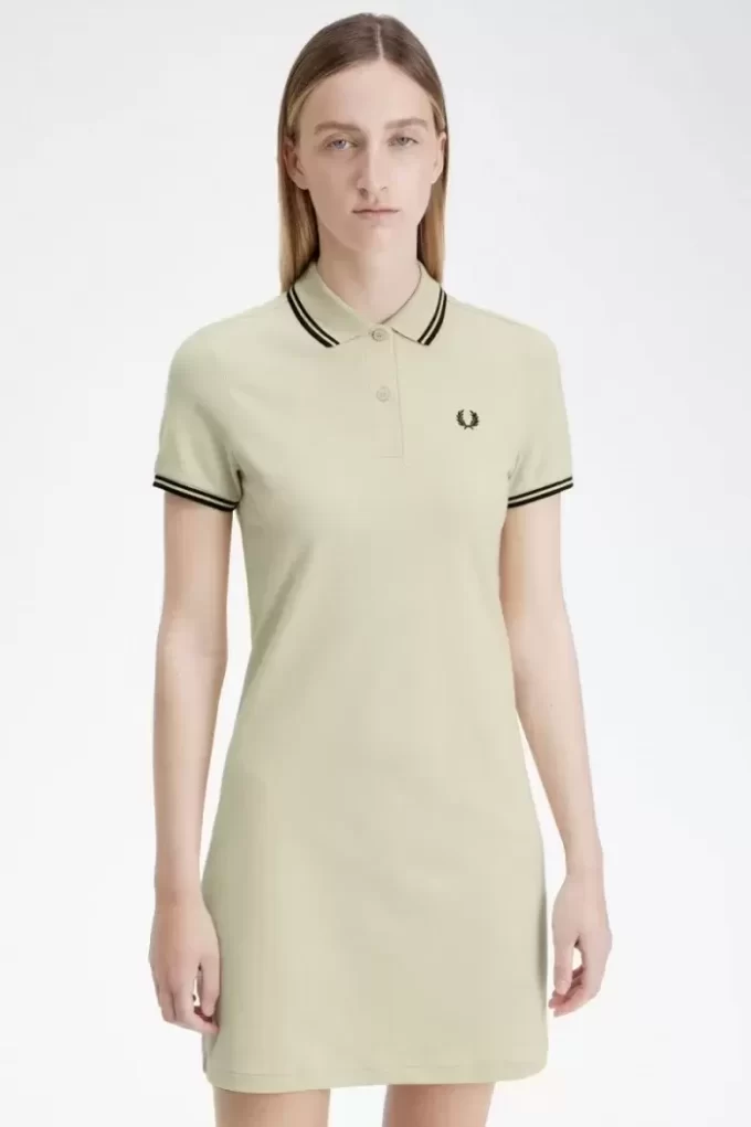 Damenkleid mit Twin Tipped Shirt
