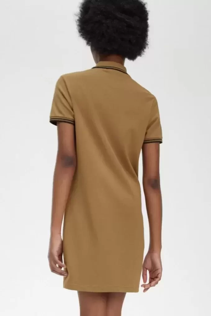Damenkleid mit Twin Tipped Shirt