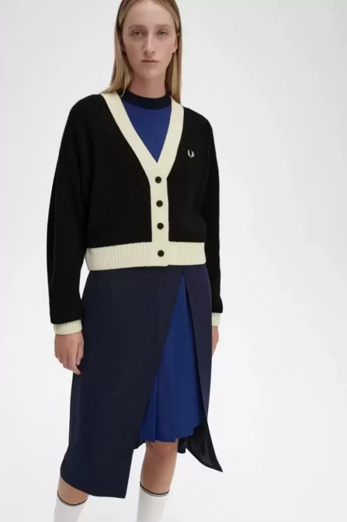 Durchgeknöpfter Damen-Cardigan