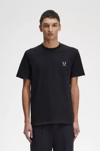 Emaille-Pin Herren-T-Shirt