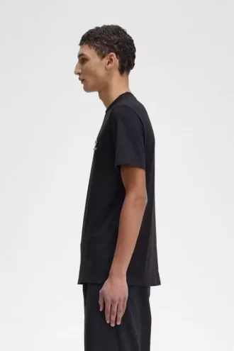 Emaille-Pin Herren-T-Shirt