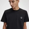 Emaille-Pin Herren-T-Shirt