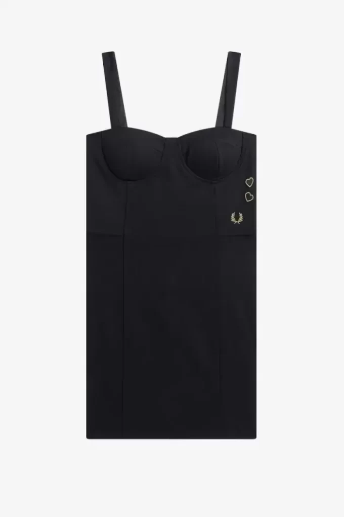 Figurbetontes Damenkleid
