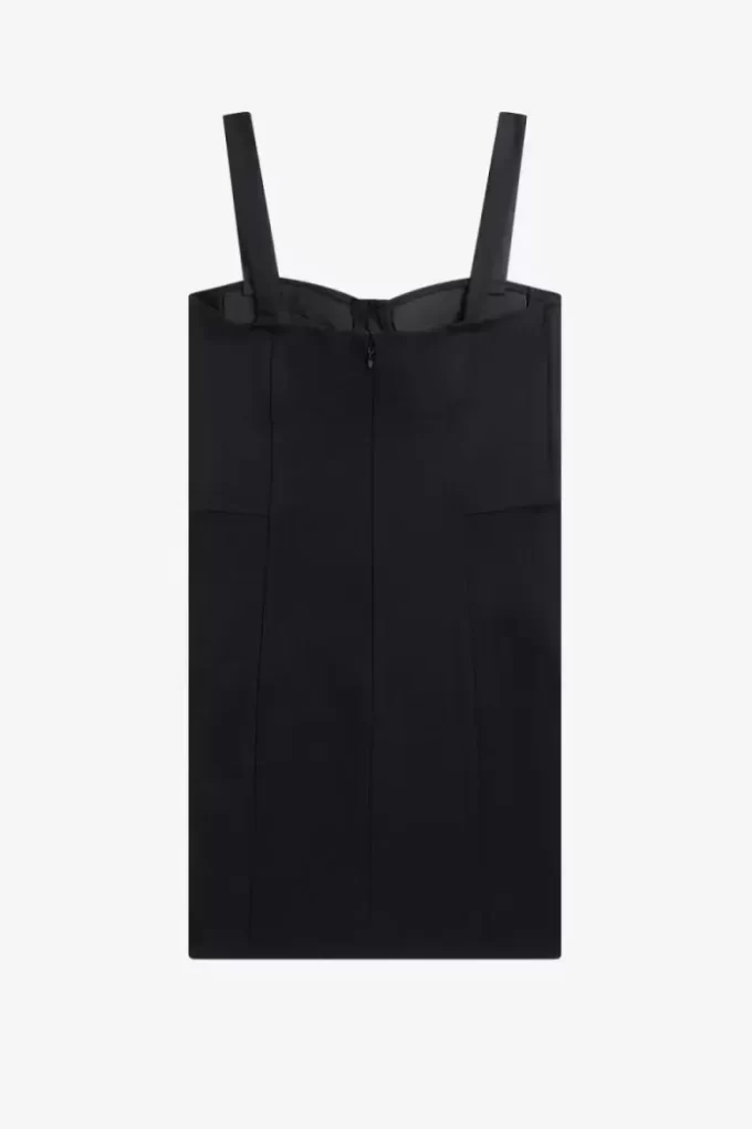Figurbetontes Damenkleid