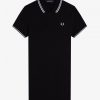 Fred Perry – Kleid mit Doppelstreifen