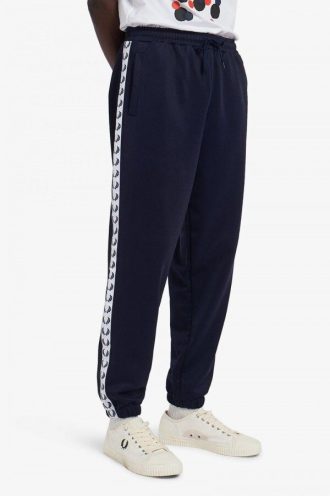 Fred Perry – Trainingshose mit Streifen
