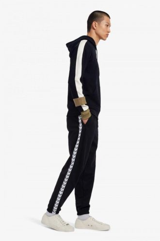 Fred Perry – Trainingshose mit Streifen