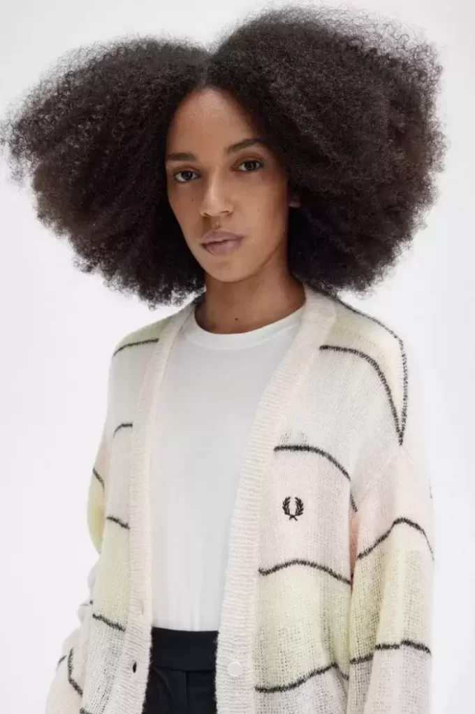 Gestreifte Damen-Strickjacke mit offenem Strick
