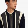 Gestreifte Strickjacke mit durchgehendem Reißverschluss