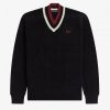 Gestreifter Pullover mit V-Ausschnitt