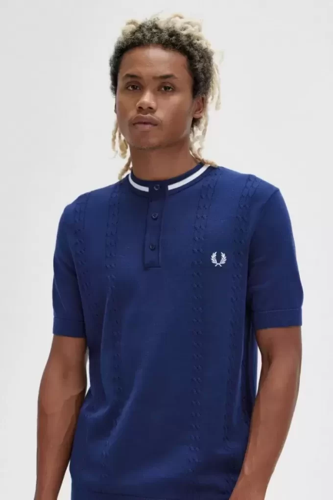 Herren-Henley-Shirt mit Zopfmuster