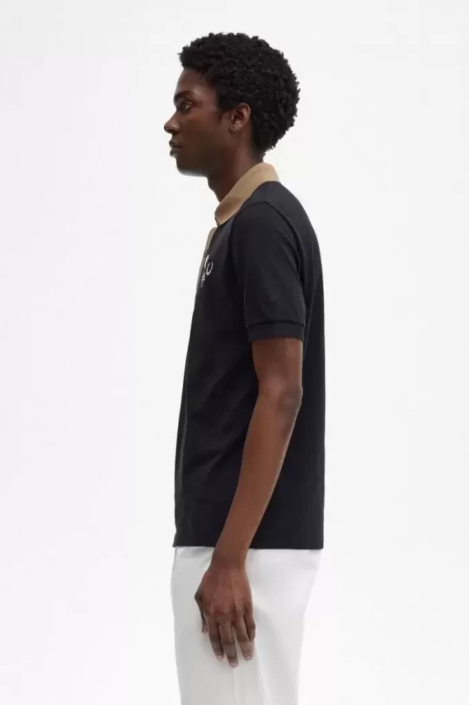 Herren-Poloshirt mit Kontrastkragen