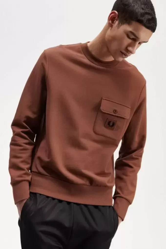 Herren-Sweatshirts mit Rundhalsausschnitt und Badge-Detail