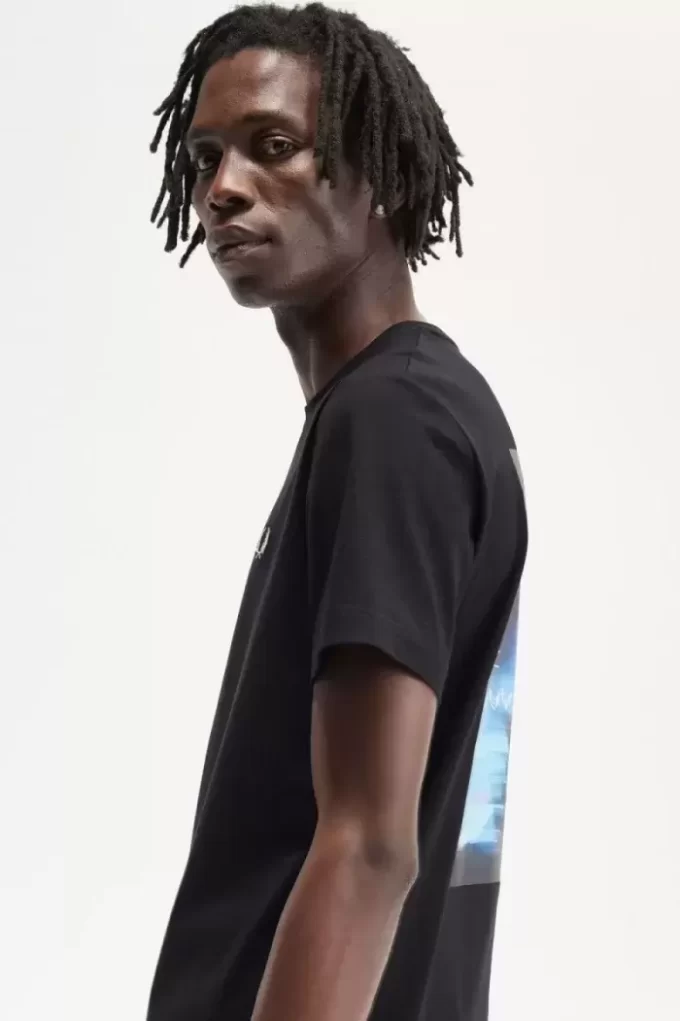 Herren-T-Shirt mit abstrakter Grafik