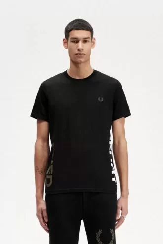 Herren-T-Shirt mit grafischem Branding