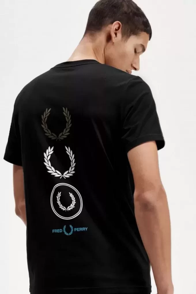 Herren-T-Shirt mit grafischem Branding