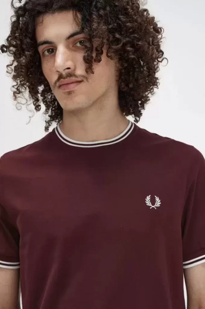 Herren-T-Shirt mit zwei Streifen
