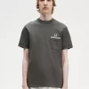 Herren-T-Shirt mit zwei Streifen und Tasche