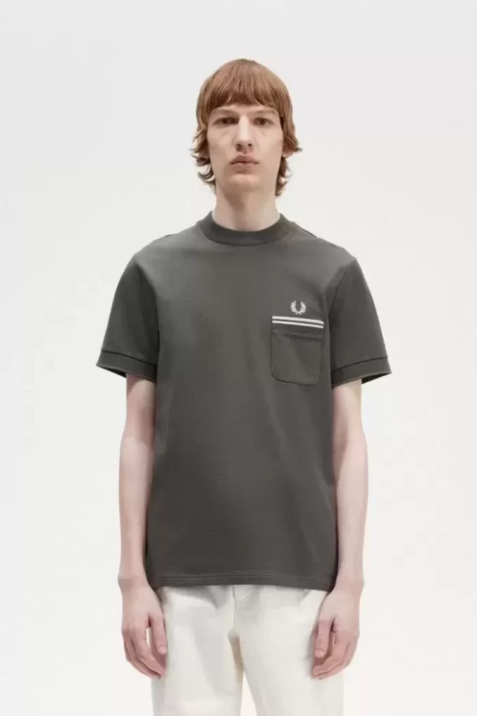 Herren-T-Shirt mit zwei Streifen und Tasche
