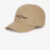 Herrenkappen aus Twill mit grafischem Markenlogo