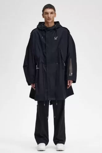 Herrenparka mit bedrucktem Patch