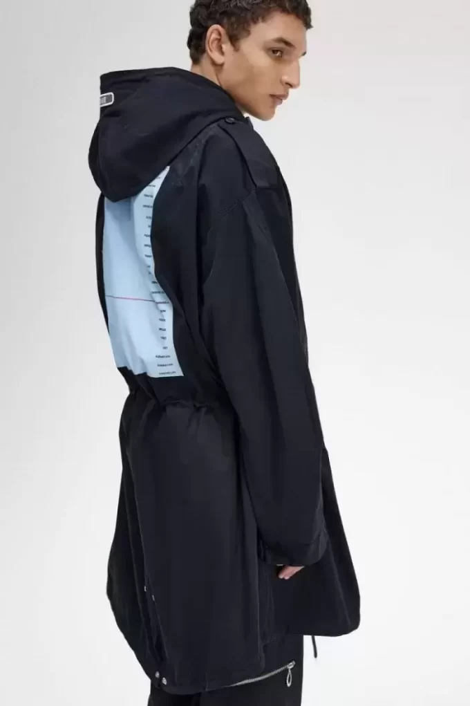 Herrenparka mit bedrucktem Patch