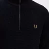 Herrenpullover mit Waffelmuster und halbem Reißverschluss