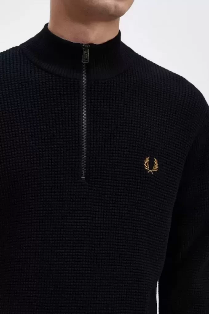 Herrenpullover mit Waffelmuster und halbem Reißverschluss