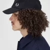 Klassische Piqué-Mützen für Herren