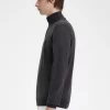 Klassischer Herrenpullover mit halbem Reißverschluss