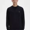 Klassischer Herrenpullover mit Rundhalsausschnitt