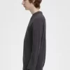 Klassischer Herrenpullover mit Rundhalsausschnitt