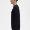 Klassischer Herrenpullover mit Rundhalsausschnitt