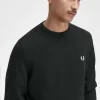 Klassischer Herrenpullover mit Rundhalsausschnitt
