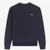 Klassischer Strickpullover mit Rundhalsausschnitt