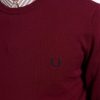Klassischer Strickpullover mit Rundhalsausschnitt