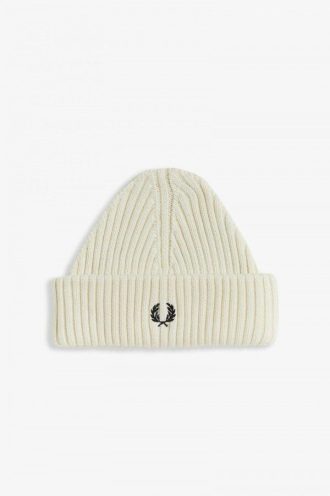 Kurze gerippte Beanie