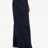 Kurze Hose mit weitem Bein